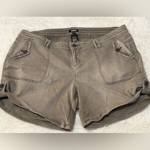 Torrid Tan Cargo Shorts Casual Style